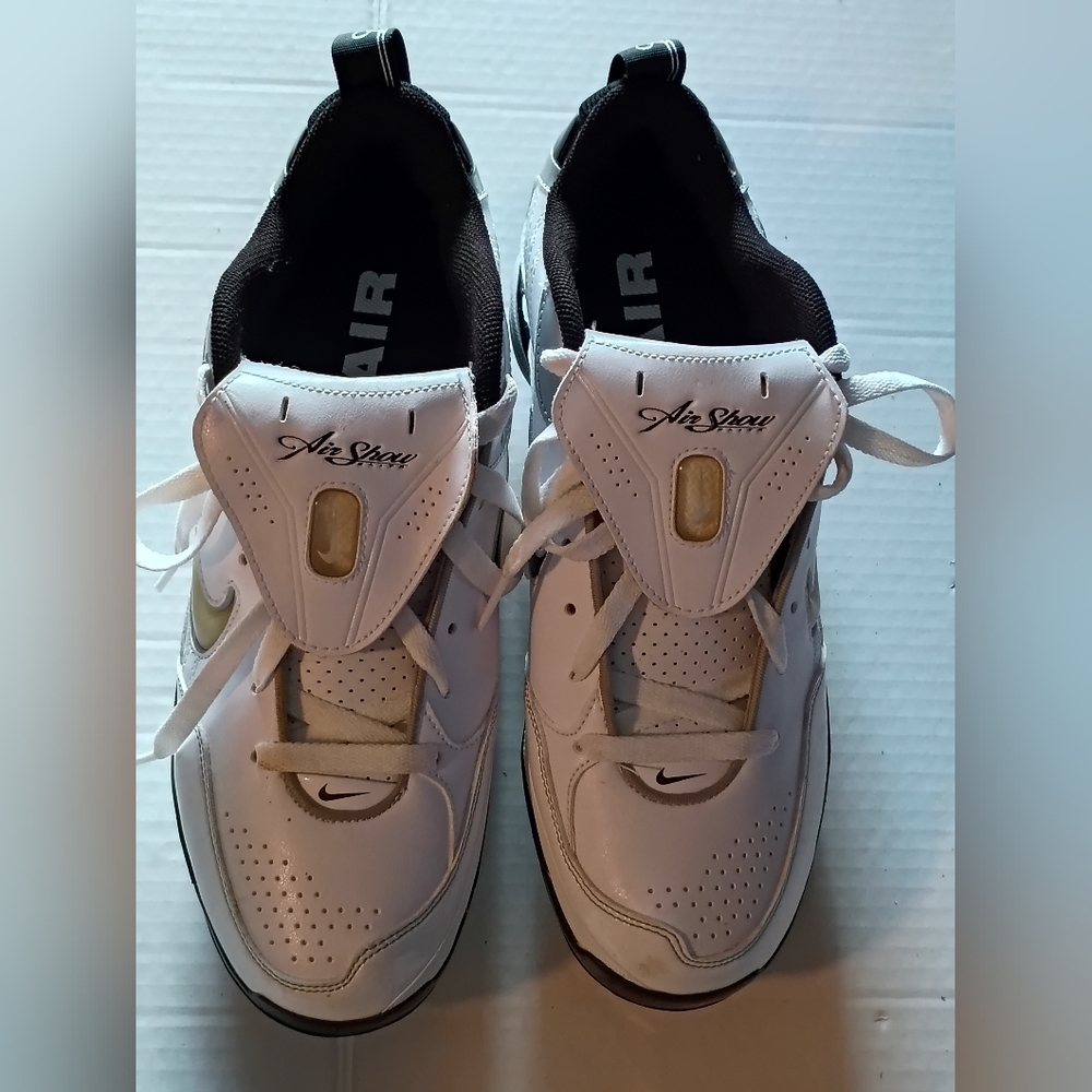 Nib Nike Air Show Men's 9 Elite MVP Baseball Cleats Performance‎ White Black